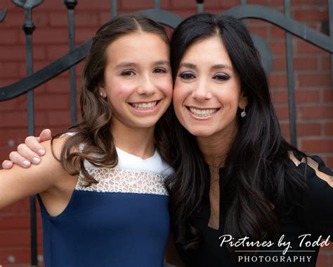 Bat Mitzvah Platform Thirty Beat Street Station Family Portraits Mom Pictures By Todd Photography