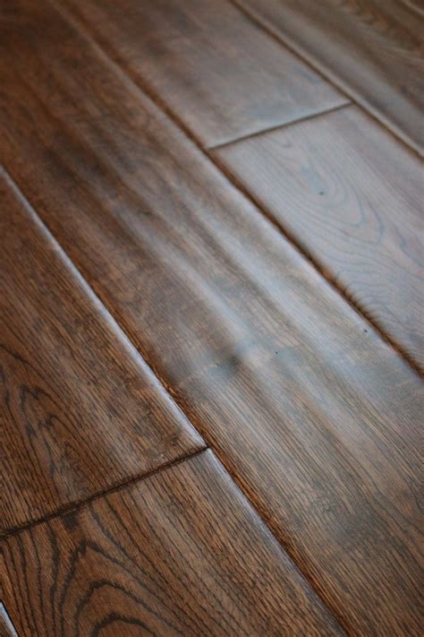 Hand Scraped Oak Hardwood Flooring Flooring Tips