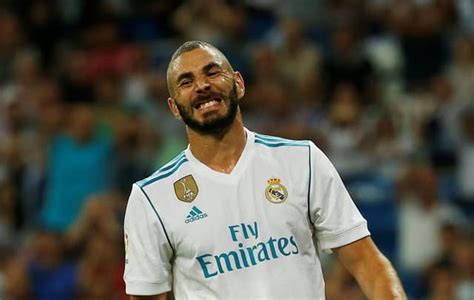 Benzema began his football career with local club bron terraillon. Benzema's new Real deal 'has €1bn buyout clause' | Cyprus Mail