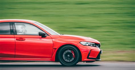 Revving Into The Weekend With The Stunning 11th Gen Honda Civic Type R