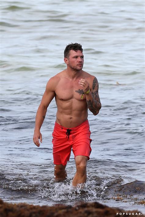 Ryan Phillippe Shirtless On The Beach In Miami July Popsugar Celebrity Photo