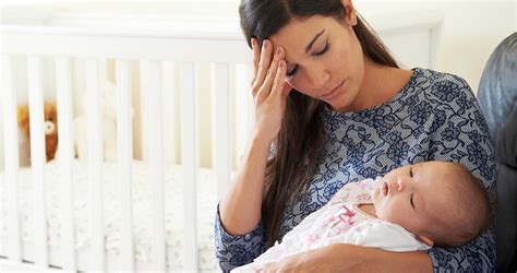 Impact Of Mothers Depressive Symptoms Just Before And After Childbirth