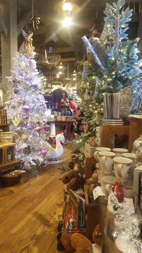 Free shipping on orders over $100! Cracker Barrel Christmas Lights - Check Out These New Cracker Barrel Christmas Decorations ...