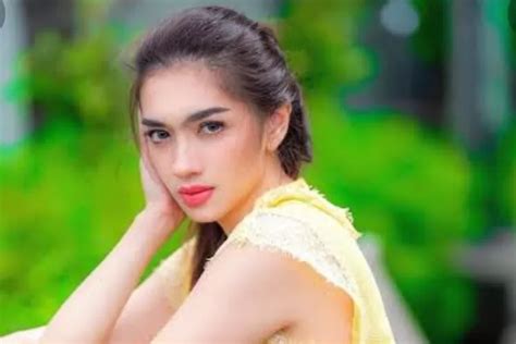 profil angel karamoy artis cantik asal manado yang gagal ke senayan metro sulteng