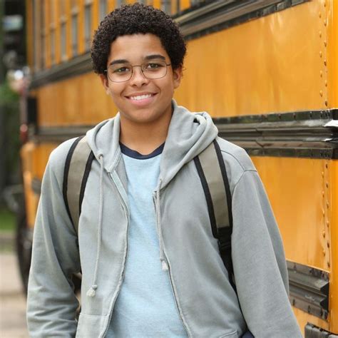 Connor From Degrassi Is All Grown Up And Hes A Total Babe Now