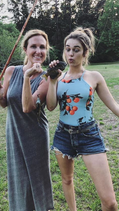 Sexy Mother And Daughter Sadierobertson