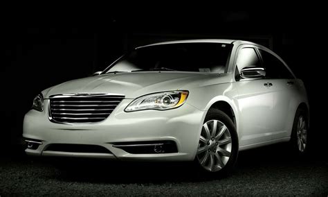 7 Reasons Why The Chrysler 200 Was Discontinued