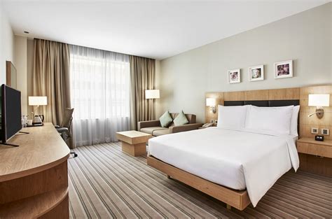 Hilton Garden Inn Mall Of The Emirates 4 Дубаи Оаэ Кешбэк до 10 за отдых в отеле хилтон