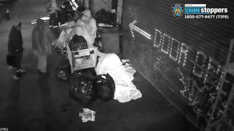 2 in custody after group beats homeless men sleeping on brooklyn street abc7 new york