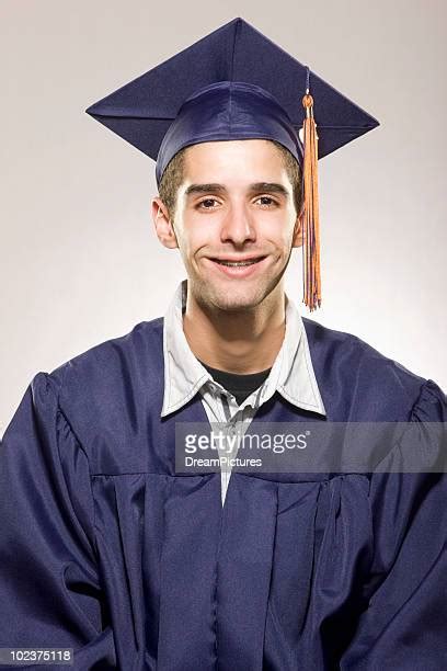 Graduating High School Seniors Photos And Premium High Res Pictures