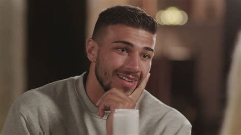 love island star tommy fury s ex has accused him of lying about their split celebrity kiss