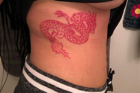 Outline minimalist red ink tattoo. Pin by Chynna ♡ on tatted | Red dragon tattoo, Red ink ...