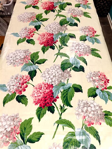 Stunning Hydrangea Print Cotton Chintz Fabric Ca 40s Draperyapparel