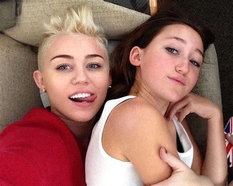 Miley And Noah Cyrus Miley Cyrus Noah Cyrus Miley