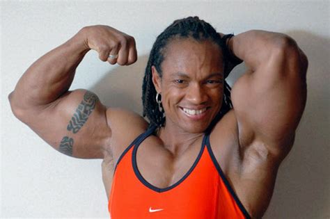 Renne La Gorda Toney así es la mujer con los músculos más grandes del mundo EN VOZ ALTA