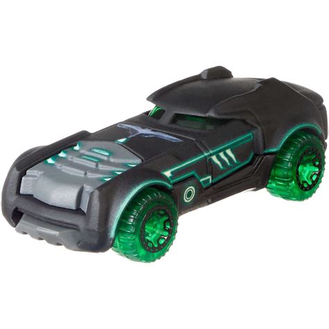 Hot Wheels Dc Universe Armored Batman Character Car