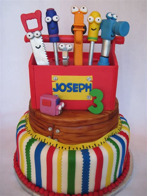 Handy manny and his friends are very popular with all young kids these days. Heather's Cakes and Confections: Handy Manny