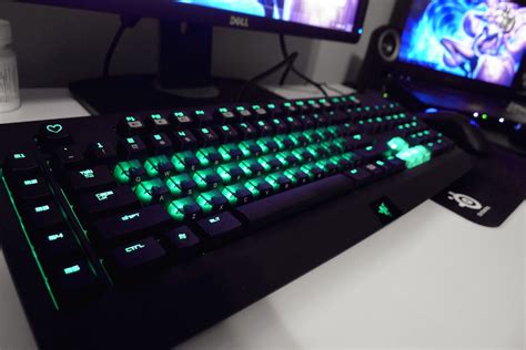 Like razer, corsair also focuses their keyboards on gaming. N E N || makeup . gaming . design: Comparison Review ...