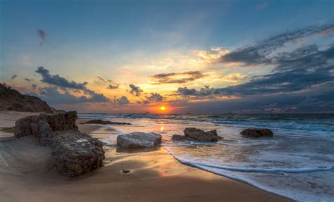 Beyond Words Sunset In Ashkelon National Park Coast Ashkelon