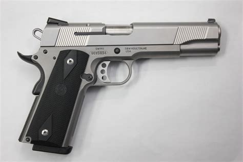 Used Smith And Wesson Sw1911 45 Acp Semi Automatic Pistol 850c Al