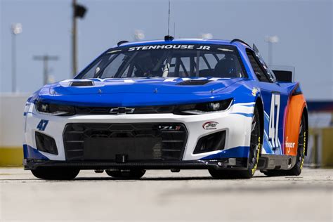 A Closer Look At The All New Next Gen Nascar Race Car Racing In The