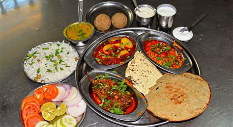 Best Foods To Try In India Backpacking Worldwide