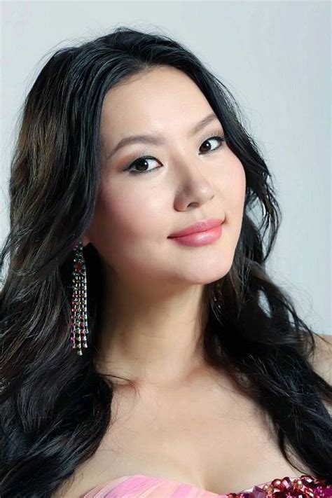 Top 10 Most Beautiful Mongolian Women