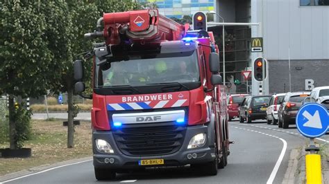 Air E Horn Hoogwerker 23 3251 Met Spoed Naar Afhijsing In Baarlo Spoedretour Ambulance 23