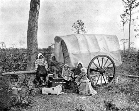 Pin By Forever Learning On Forever Learning Covered Wagon Old West