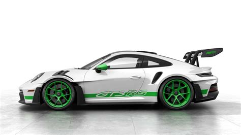 El Nuevo Porsche 911 Gt3 Rs Rinde Tributo Al Carrera Rs 27 Con Nuevo
