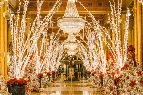 Photos Hilton Christmas Decorations Around The World Gallery