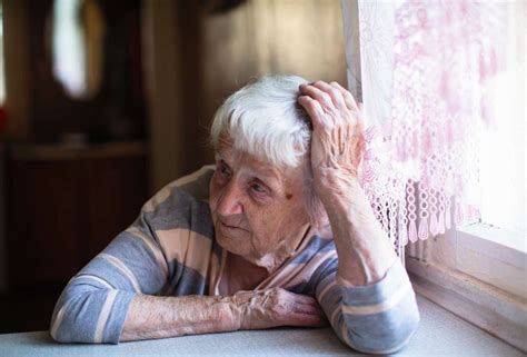 Emergenza Anziani Soli Appello Al Volontariato La Voce E Il Tempo