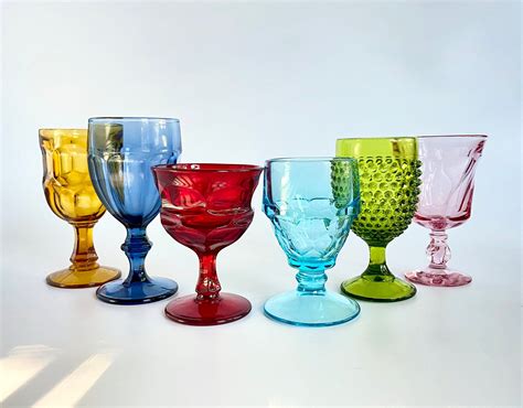 6 Vintage Mismatched Colored Goblets Mismatched Glasses Etsy Etsy Vintage Goblets Unique
