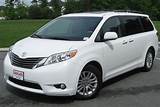 Images of Toyota Sienna Gas