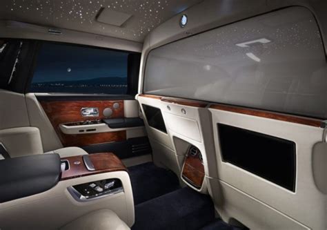 Rolls Royce Unveils Privacy Suite For Extended Wheelbase Phantom