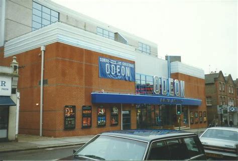 Odeon Luxe Epsom In Epsom Gb Cinema Treasures