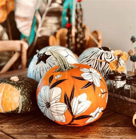 60 Easy Pumpkin Painting Ideas For Halloween Fall 2020