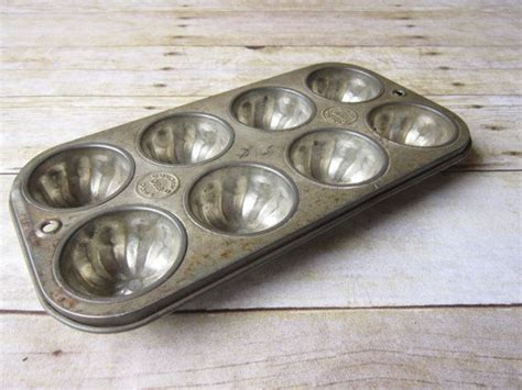 Vintage Baking Tin Muffin Tin Candle Holder Storage Etsy Canada Tin
