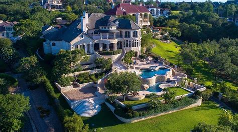 13000 Square Foot Lakefront Mansion In Austin Tx Homes Of The Rich