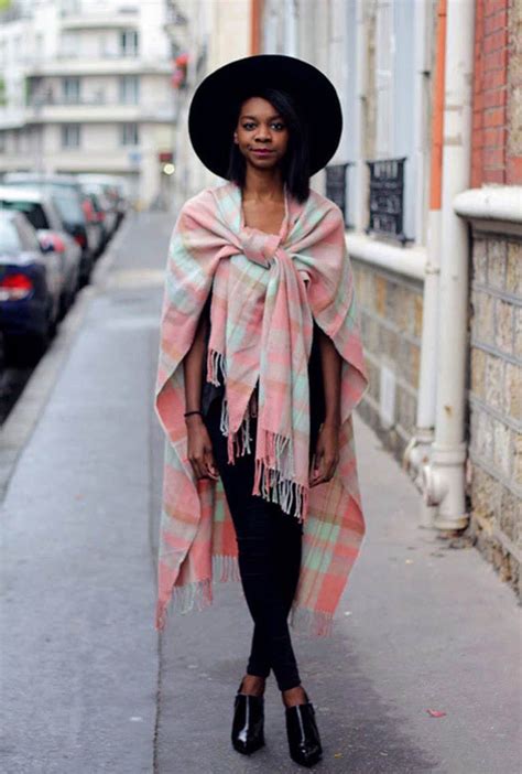 10 Fashionable Ways To Wear A Shawl