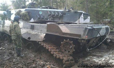 Thrown Track On Leo 2 Military Vehicles Armored Fighting Vehicle