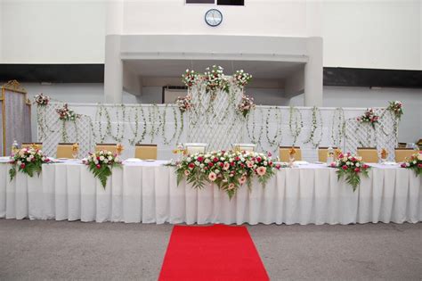 Beg itu kamu beli semalam. Butik Pengantin Kedah : Mahligai Cemara: meja makan bunga ...