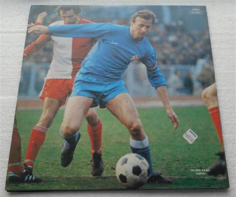 View the latest in dinamo zagreb, soccer team news here. DINAMO ZAGREB PRVAK JUGOSLAVIJE 1982 + POSTER LP ...