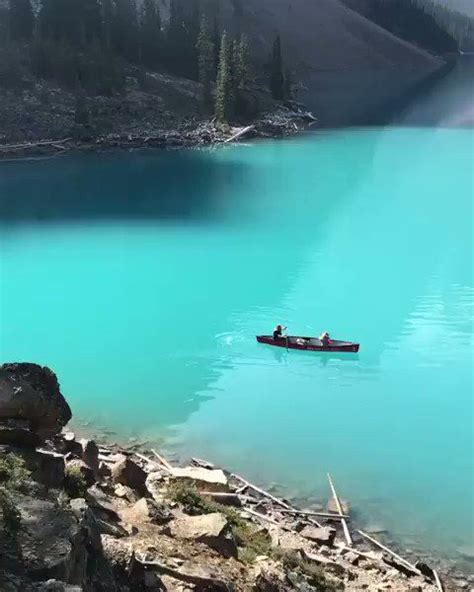 Moraine Lake Canada 🇨🇦 Beautiful Places To Travel Canada Travel