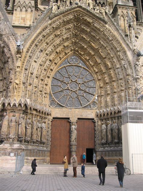 Rheims Cathedral Gothic Architecture Amazing Architecture Swanns Way