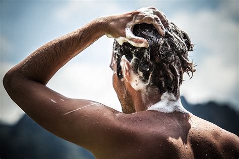 15 Best Shampoos For Men Of 2021 Hiconsumption