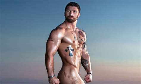 Wounded Warriors Photographer Captures Amputee War Veterans In The Nude Evolve Me