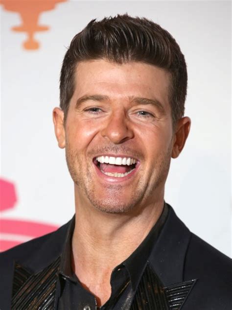 It Was Robin Thicke Guess The Celebrity Smile Capital