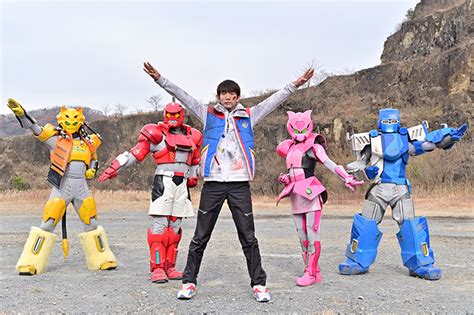 Kikai Sentai Zenkaiger Series Talk Up Popgeeks Books Film