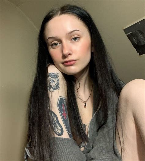 Goodnight to the 10 people who see this | Scrolller